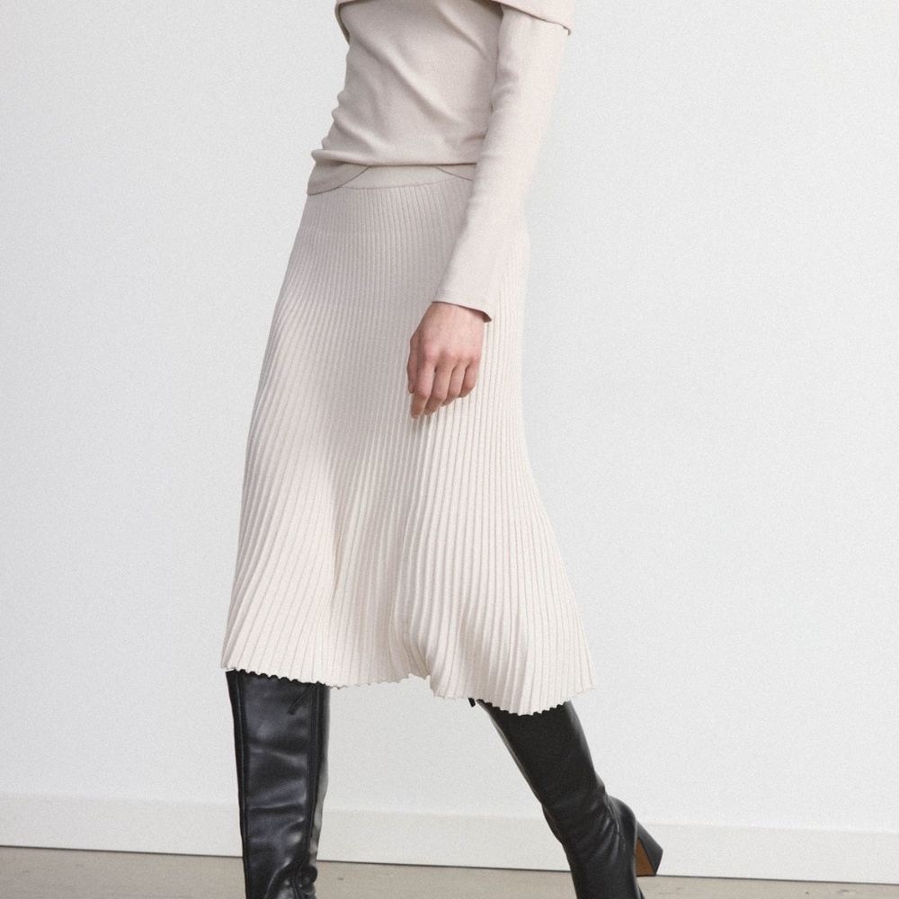 NWT Frank & Oak // The Ribbed Midi Skirt in Natural Beige